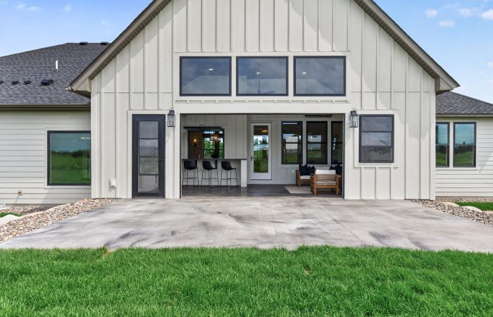 88 4624 166th88 Mls