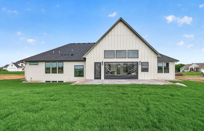 92 4624 166th92 Mls